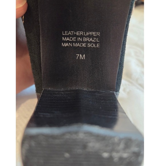 Matisse Women's Black Suede Embroidered Heel Booties Size 7M Made in Brazil - Picture 8 of 10